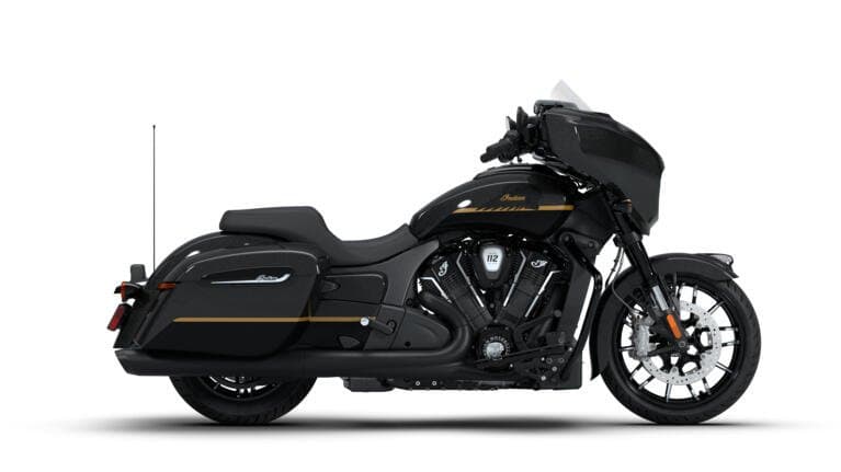 Chieftain PowerPlus Dark Horse with 112 and PowerBand Audio Package