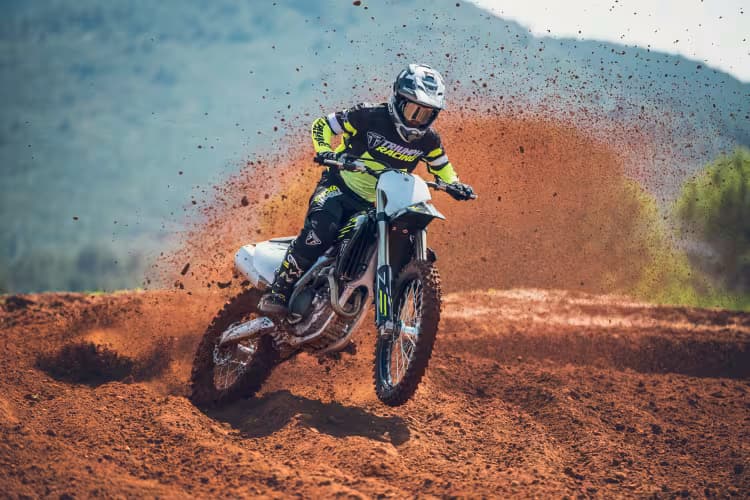 TF 250-X 2026