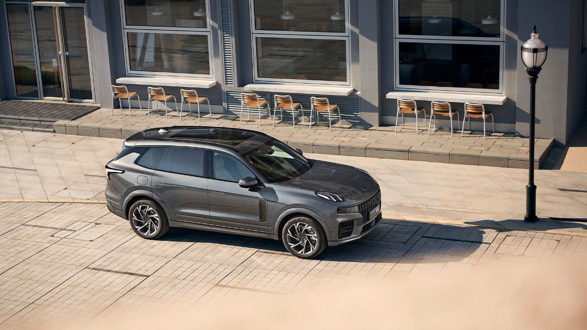 Lynk & Co 09
